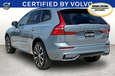 2023 Volvo XC60 B5 Plus Dark Theme
