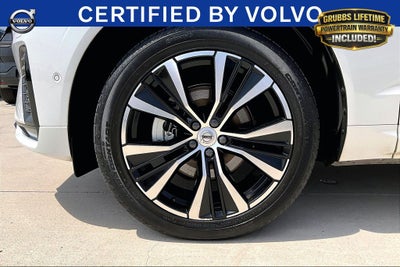 2023 Volvo XC60 B5 Plus Dark Theme