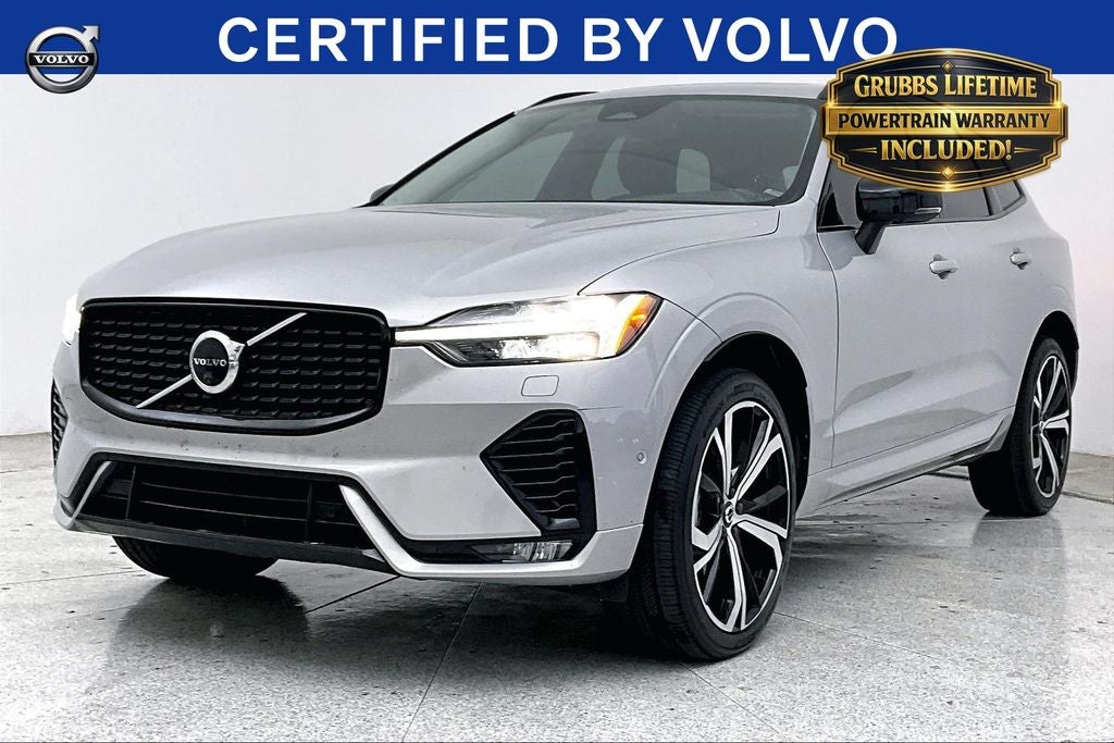 2023 Volvo XC60 B5 Ultimate Dark Theme