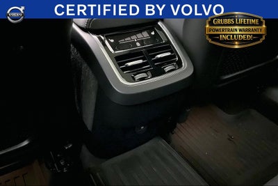 2023 Volvo XC60 B5 Ultimate Dark Theme