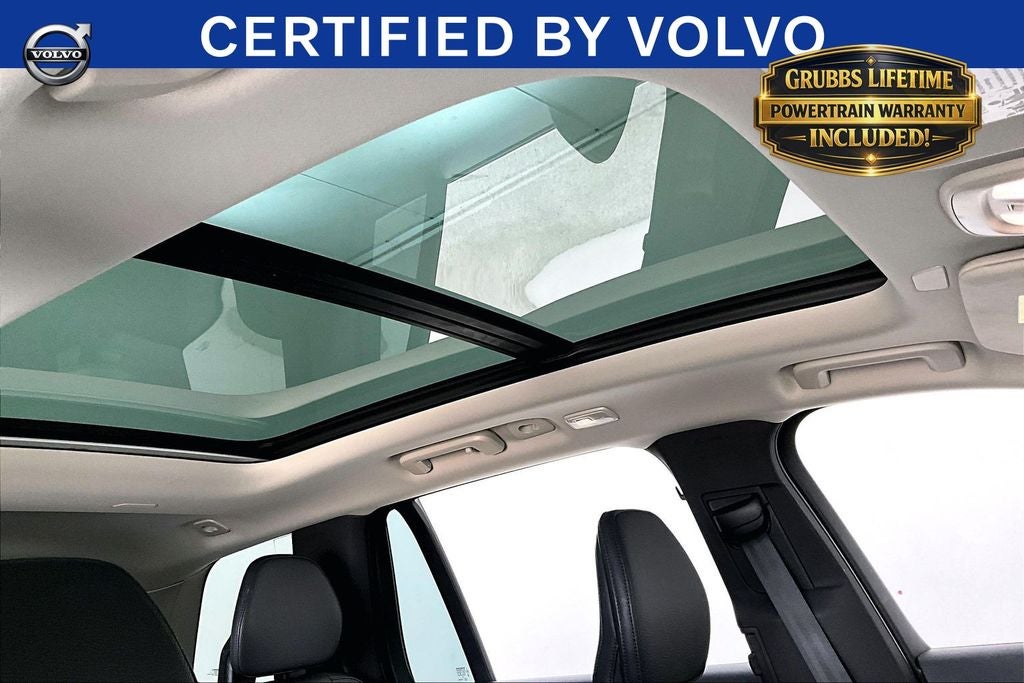 2024 Volvo XC90 B5 Plus