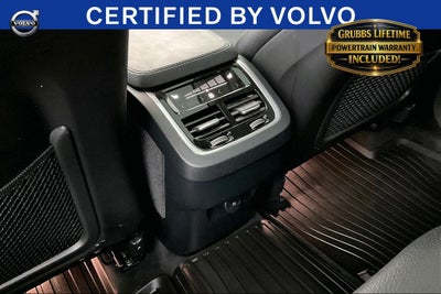 2024 Volvo XC90 B5 Plus