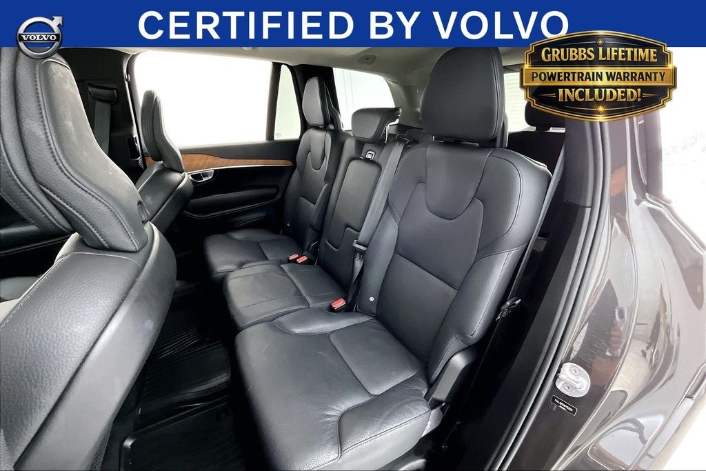2024 Volvo XC90 B5 Plus
