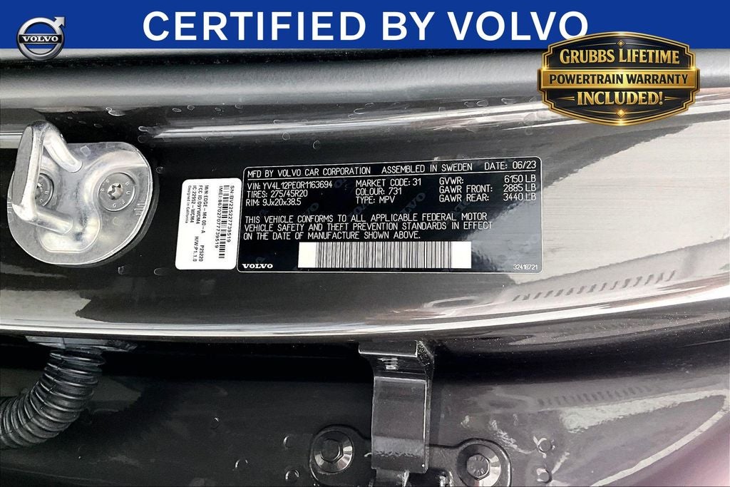 2024 Volvo XC90 B5 Plus