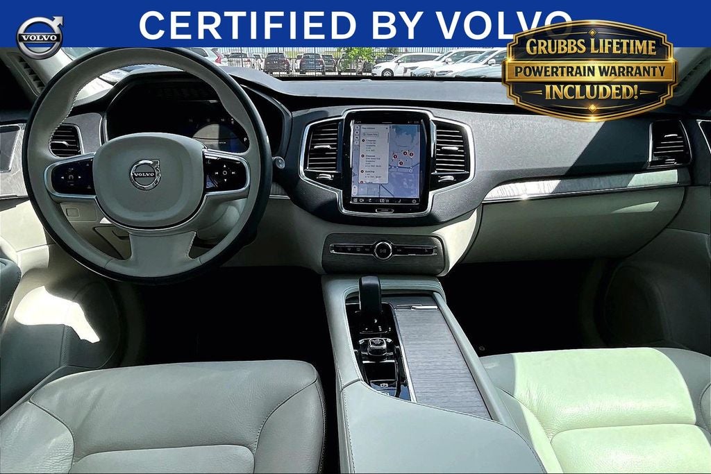 2024 Volvo XC90 B5 Plus
