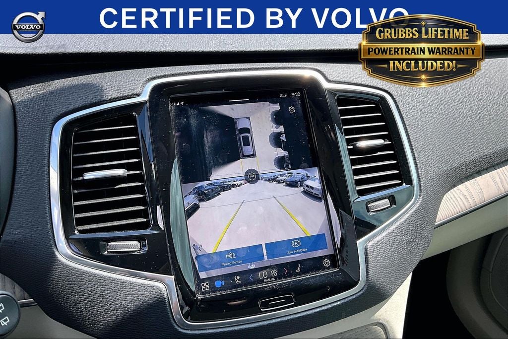 2024 Volvo XC90 B5 Plus
