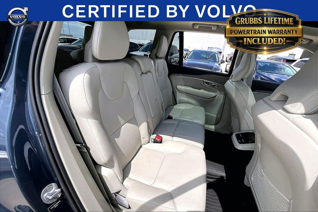 2024 Volvo XC90 B5 Plus