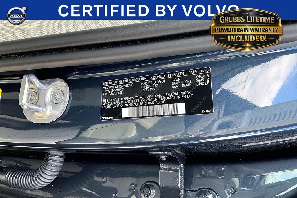 2024 Volvo XC90 B5 Plus