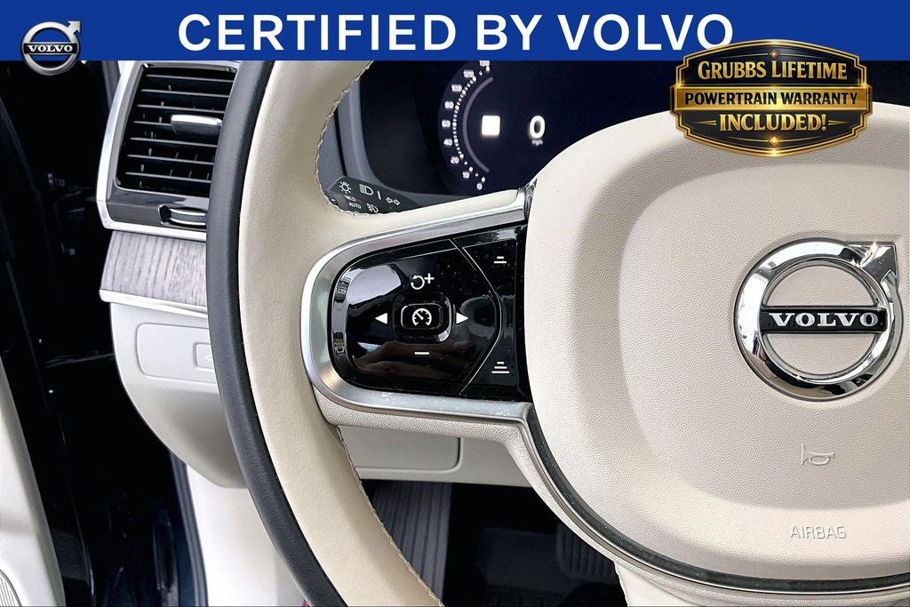 2024 Volvo XC90 B5 Plus