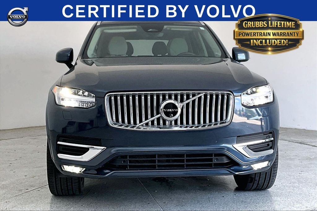 2024 Volvo XC90 B5 Plus
