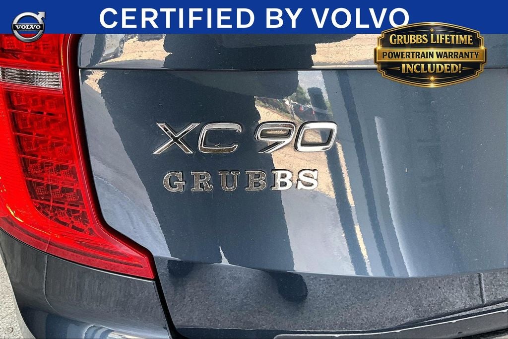 2024 Volvo XC90 B5 Plus