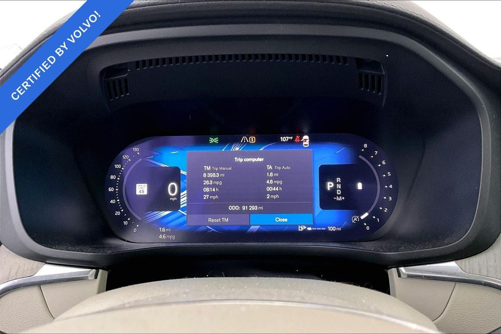 2023 Volvo XC60 B5 Ultimate Bright Theme