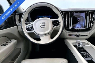 2023 Volvo XC60 B5 Ultimate Bright Theme