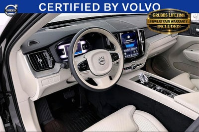 2023 Volvo XC60 B5 Ultimate Bright Theme