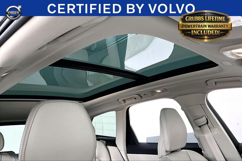 2023 Volvo XC60 B5 Ultimate Bright Theme