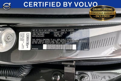 2023 Volvo XC60 B5 Ultimate Bright Theme