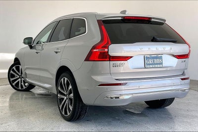 2023 Volvo XC60 B5 Ultimate Bright Theme