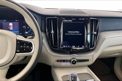 2023 Volvo XC60 B5 Ultimate Bright Theme
