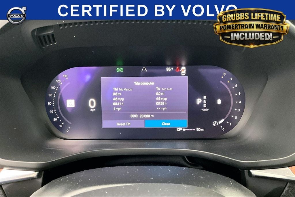 2023 Volvo XC60 B5 Plus Bright Theme