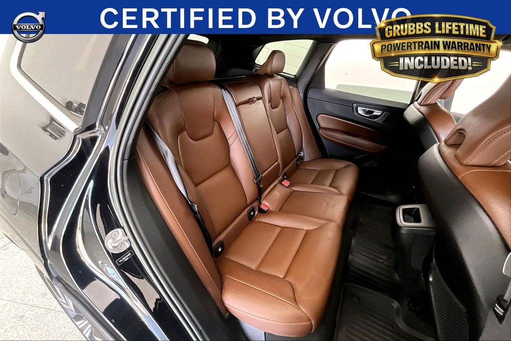 2023 Volvo XC60 B5 Plus Bright Theme