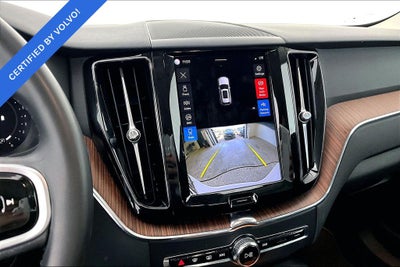 2023 Volvo XC60 B5 Plus Bright Theme