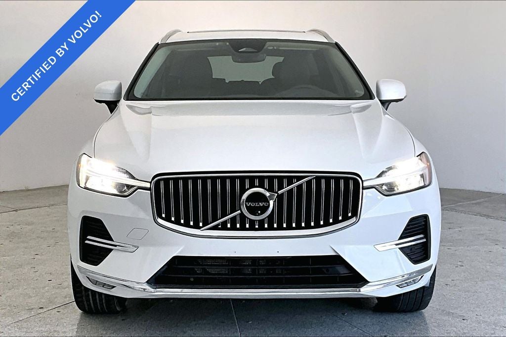2023 Volvo XC60 B5 Plus Bright Theme