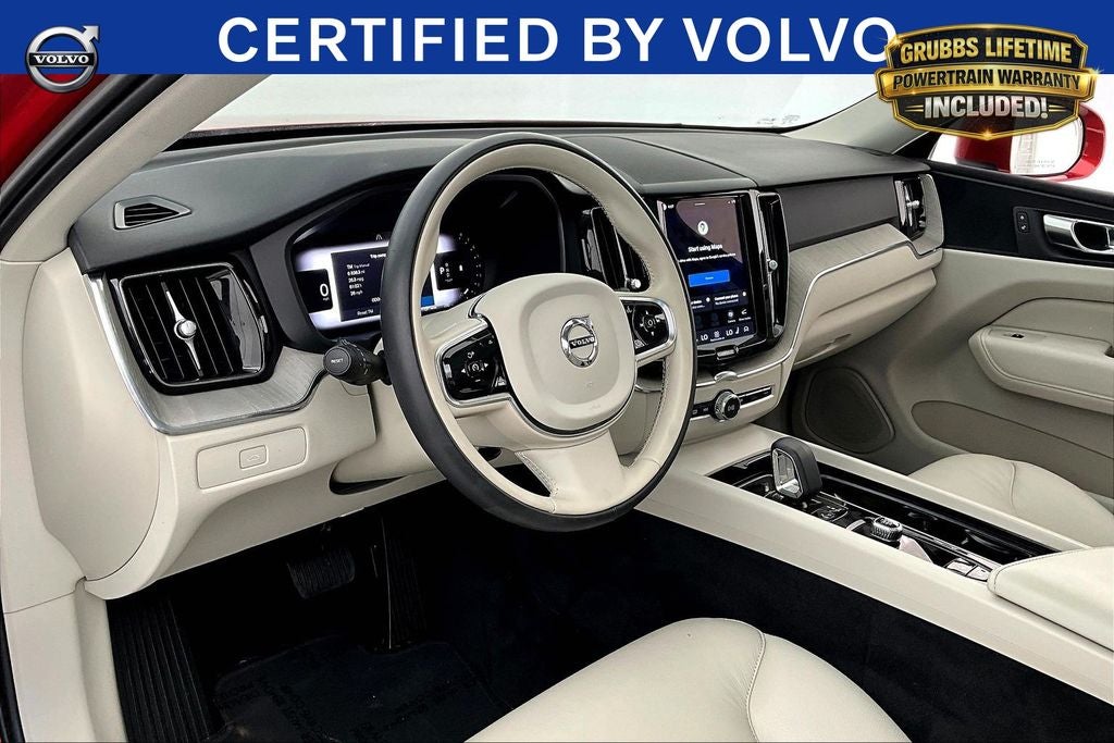 2023 Volvo XC60 B5 Plus Bright Theme
