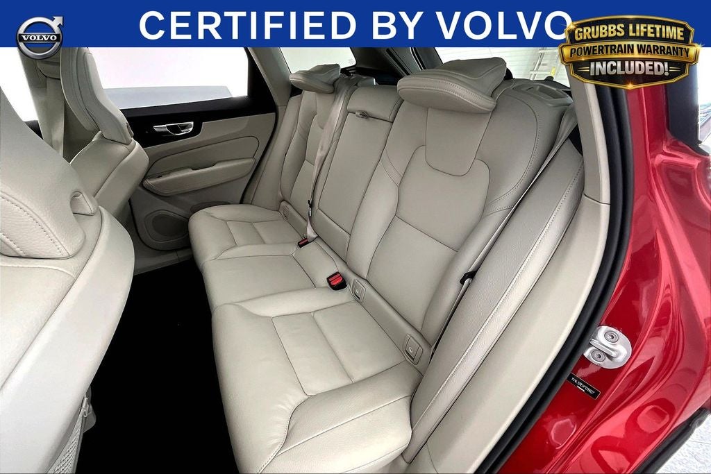 2023 Volvo XC60 B5 Plus Bright Theme