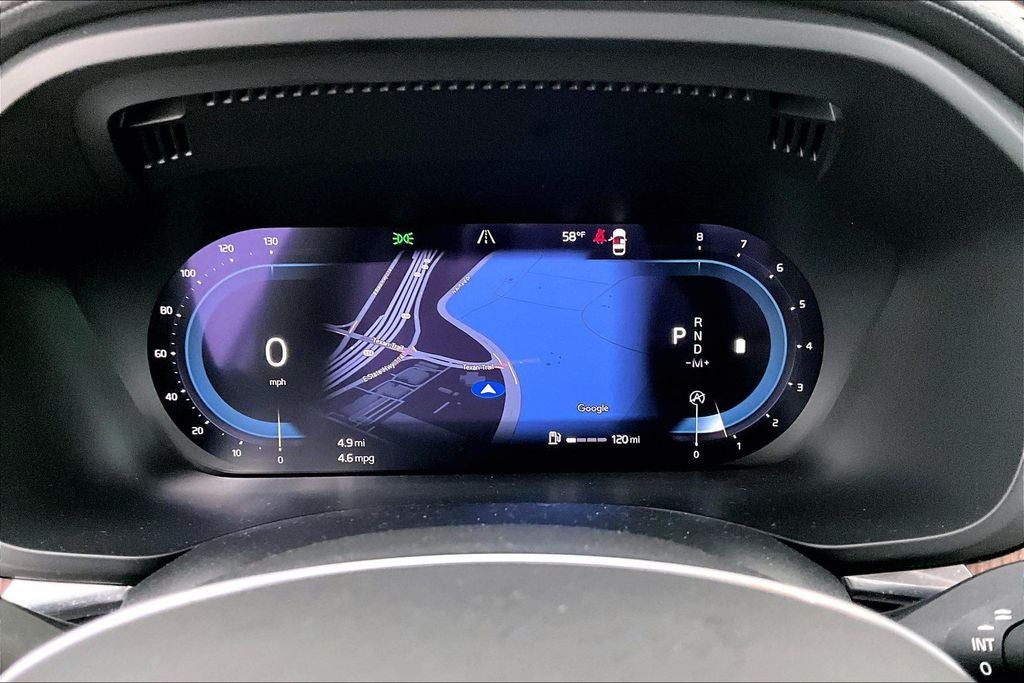 2023 Volvo XC60 B5 Ultimate Bright Theme