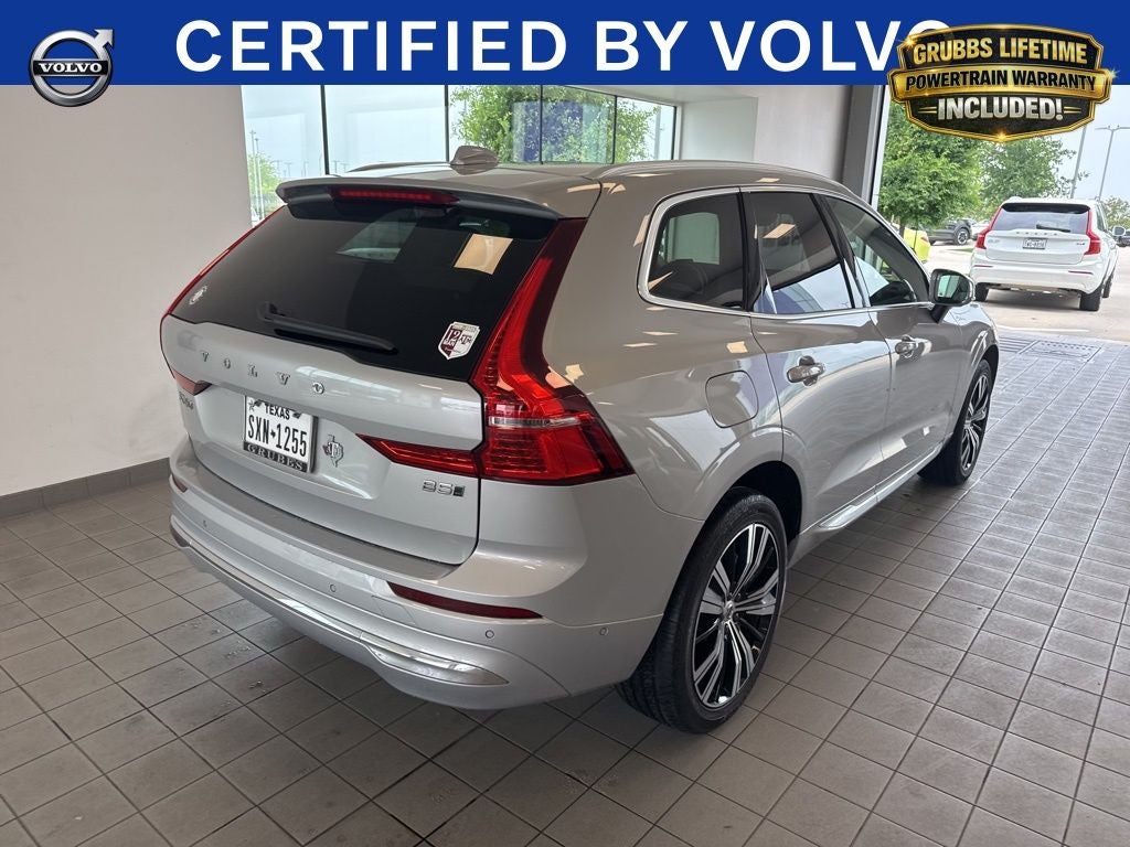 2023 Volvo XC60 B5 Ultimate Bright Theme