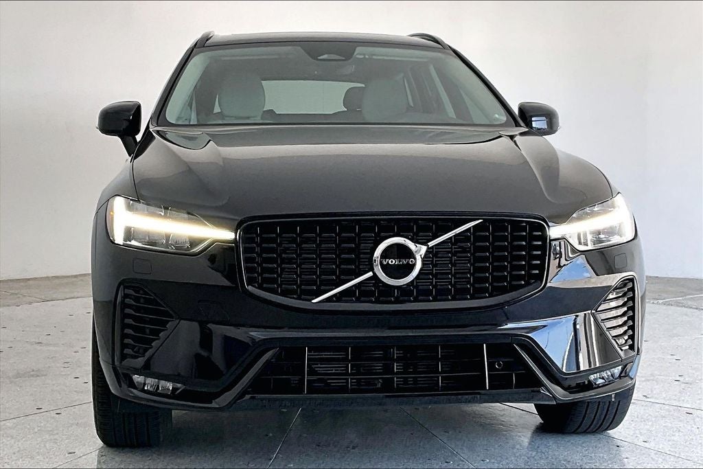 2024 Volvo XC60 B5 Core