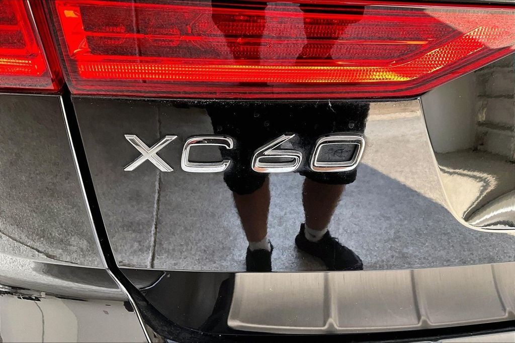 2024 Volvo XC60 B5 Core