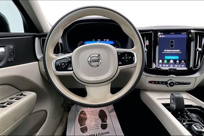 2024 Volvo XC60 B5 Core