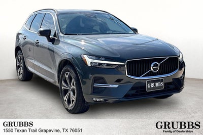 2022 Volvo XC60 B5 Momentum
