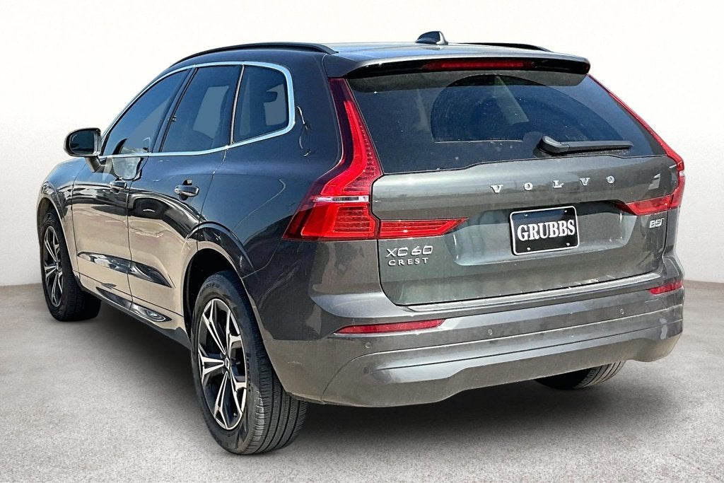 2022 Volvo XC60 B5 Momentum