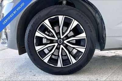 2024 Volvo XC60 B5 Core Dark Theme