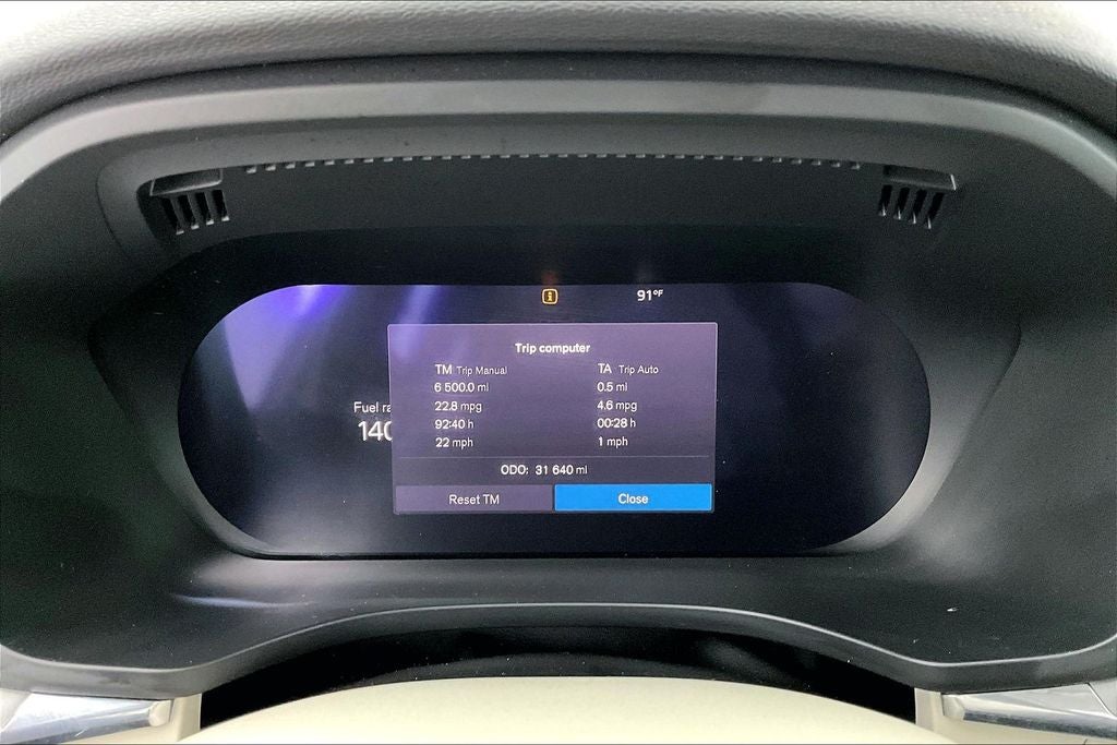 2024 Volvo XC60 B5 Core Dark Theme
