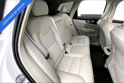 2024 Volvo XC60 B5 Plus Dark Theme