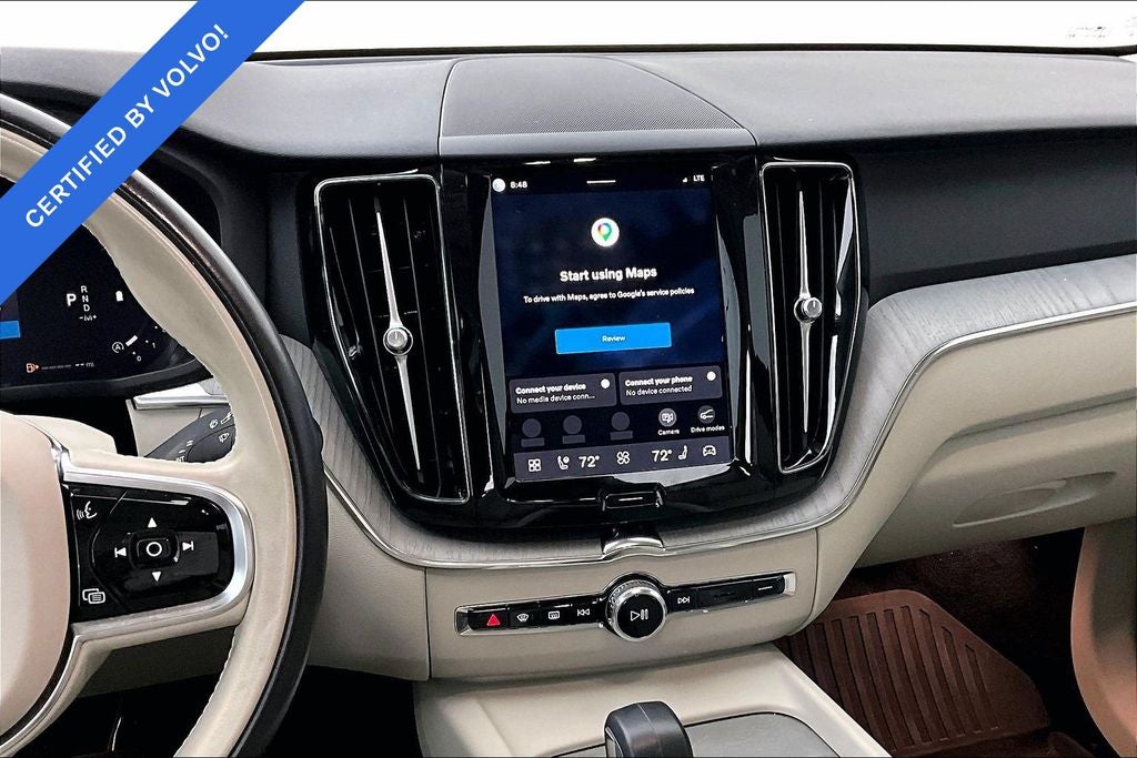 2024 Volvo XC60 B5 Plus Dark Theme