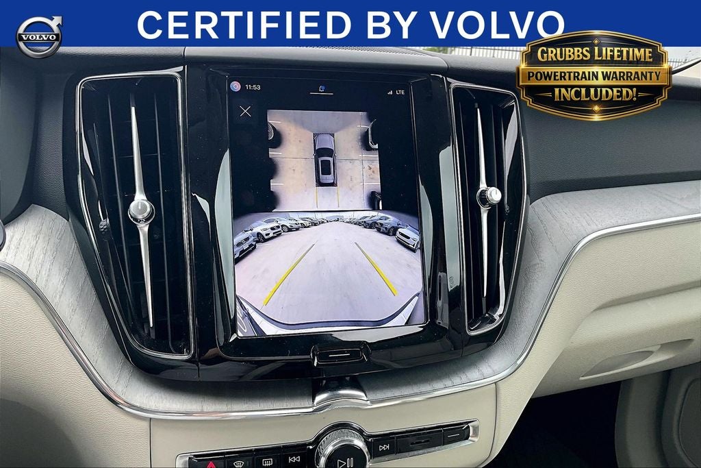 2024 Volvo XC60 B5 Plus Dark Theme