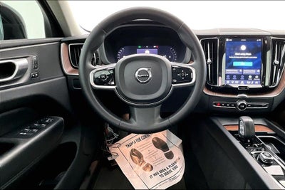 2024 Volvo XC60 B5 Plus Dark Theme