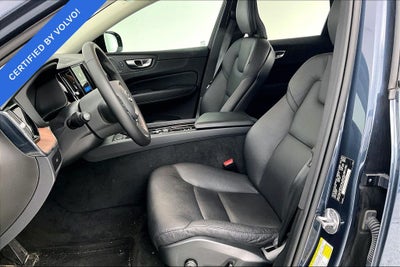 2024 Volvo XC60 B5 Plus Dark Theme