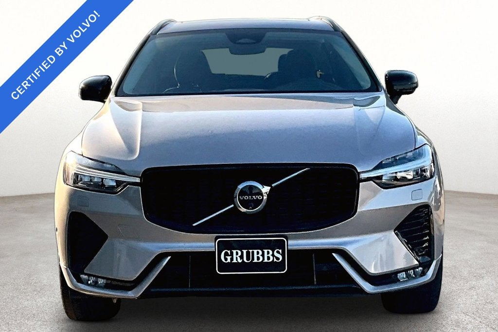 2024 Volvo XC60 B5 Plus Dark Theme