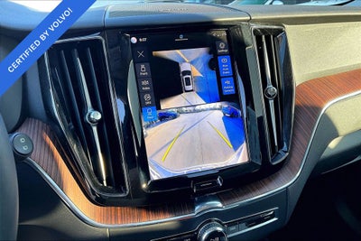 2024 Volvo XC60 B5 Plus Dark Theme