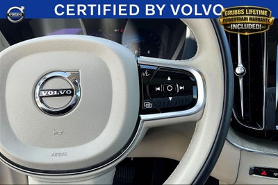 2024 Volvo XC60 B5 Plus Dark Theme