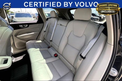 2024 Volvo XC60 B5 Plus Dark Theme