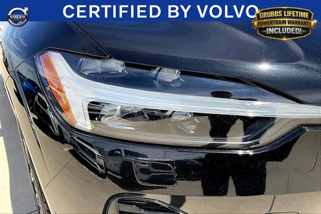 2024 Volvo XC60 B5 Plus Dark Theme