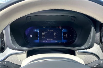 2024 Volvo XC60 B5 Plus Dark Theme