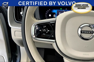 2024 Volvo XC60 B5 Plus Dark Theme