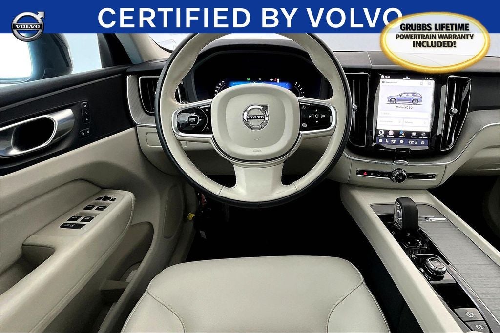 2024 Volvo XC60 B5 Plus Dark Theme